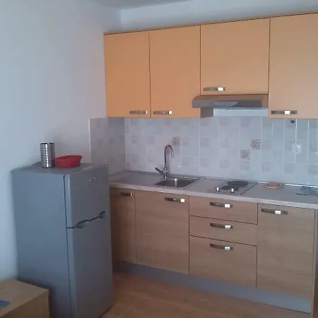 Apartmani Luna Novalja Exterior photo
