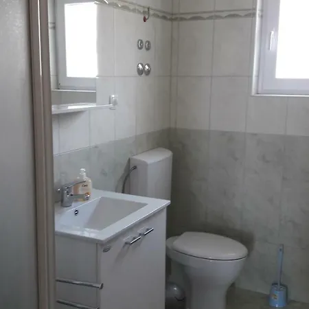 Apartmani Luna Novalja Exterior photo