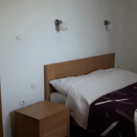 Apartmani Luna Novalja Exterior photo