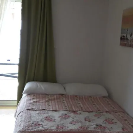 Apartmani Luna Novalja Exterior photo