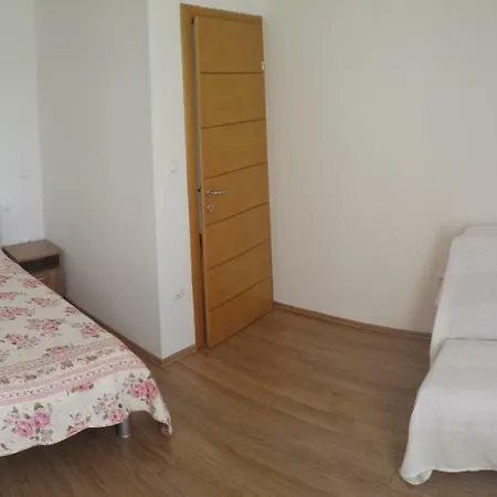 Apartmani Luna Novalja Exterior photo