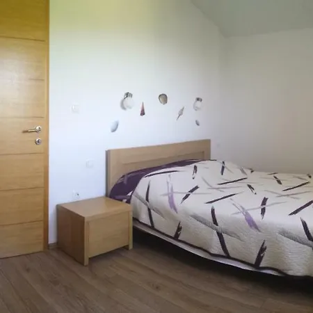 Apartmani Luna Novalja Exterior photo