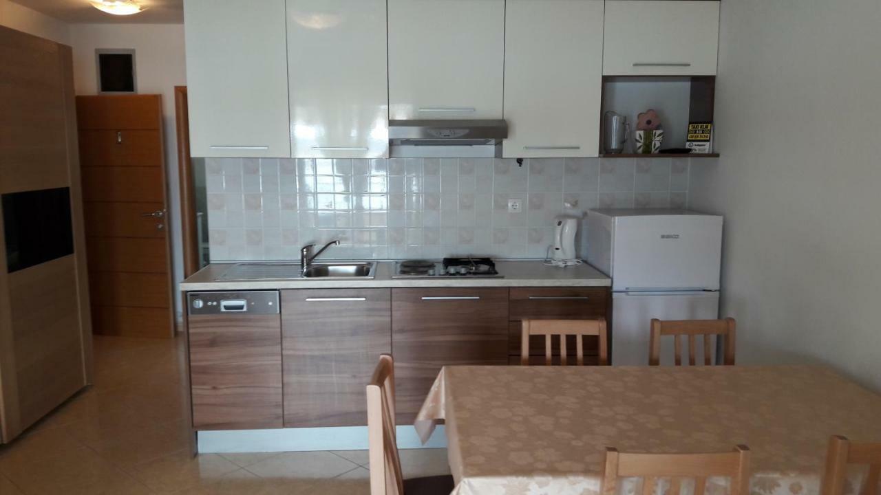 Luna Apartment *